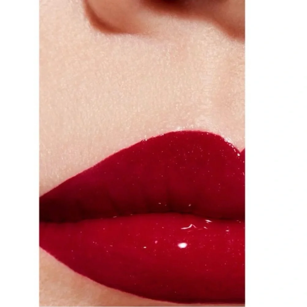 Chanel Rouge Double Ended Intense Ultra wear lip Color shade 49 Ever Red July